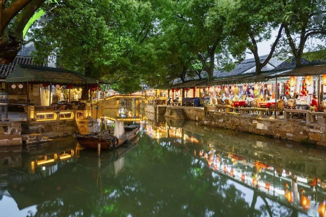 三苯甲醇可以通过缩聚反应形成高分子化合物吗？游戏画面